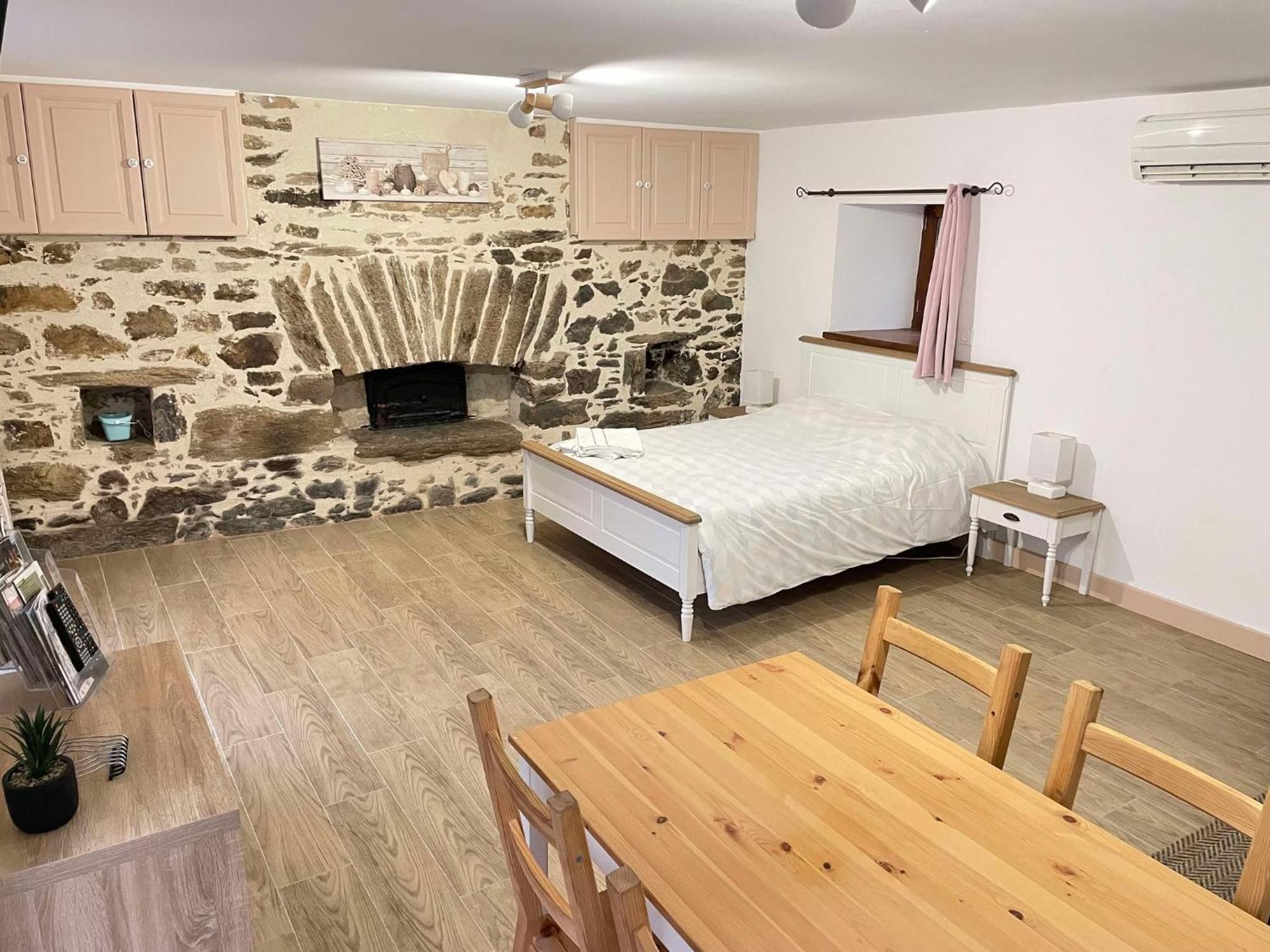Les Gites Du Gauliat Espartignac Buitenkant foto